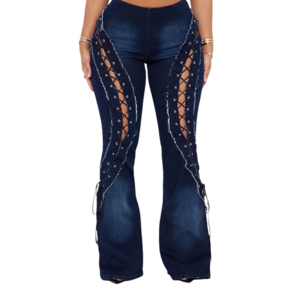 New Day By Day Stretch Lace Up Straight Leg Jeans - Dark Wash Size 7.